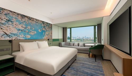 Premium-Zimmer, 1 King-Bett, Flussblick (High Floor)