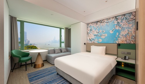 Premium-Zimmer, 1 Queen-Bett, Flussblick (High Floor)