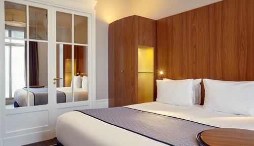 Premium-Zimmer, 1 King-Bett, Stadtblick