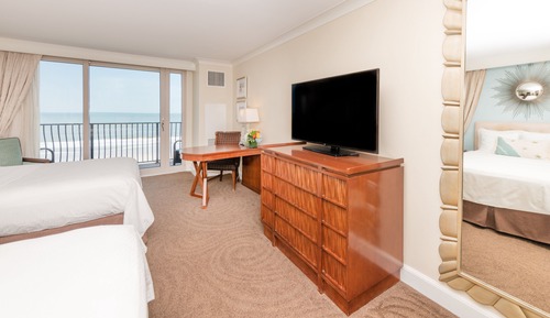 Oceanfront Balcony, 2 Double Beds
