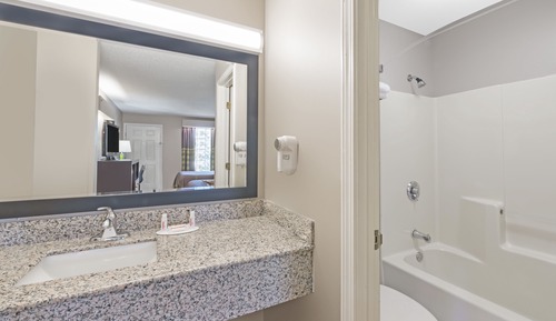 Zimmer, 2 Doppelbetten, Nichtraucher