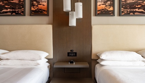 Club-Zimmer, 2 Queen-Betten