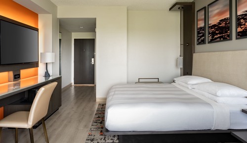 Zimmer, 1 King-Bett und Schlafsofa (Pure)