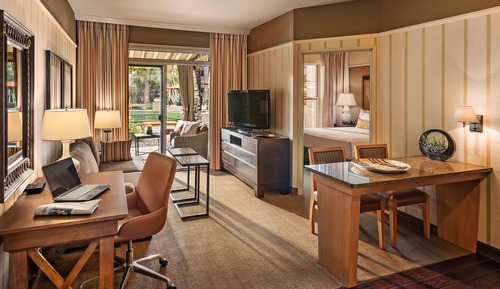 Suite, 1 King-Bett und Schlafsofa, Blick auf den Innenhof (One Bedroom)