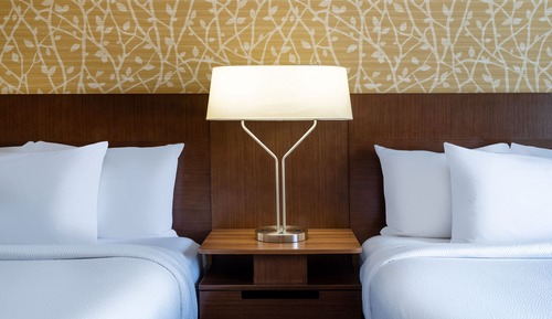 Zimmer, 2 Queen-Betten