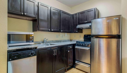 Deluxe-Studio, 1 Queen-Bett, Nichtraucher, Kühlschrank und Mikrowelle