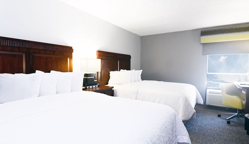 Zimmer, 2 Queen-Betten