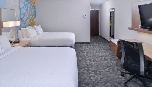 Zimmer, 2 Queen-Betten