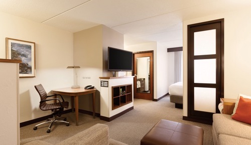 Zimmer, 1 King-Bett und Schlafsofa, barrierefrei, Badewanne