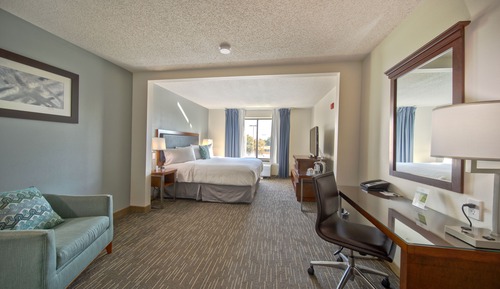 Zimmer, 1 King-Bett, Nichtraucher (Mobility,Hearing,Bathtub w/ Grab Bars)