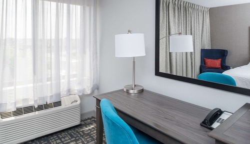 Zimmer, 1 King-Bett und Schlafsofa, Nichtraucher, Whirlpool