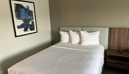 Zimmer, 1 Queen-Bett, barrierefrei, Nichtraucher (Roll-In Shower)