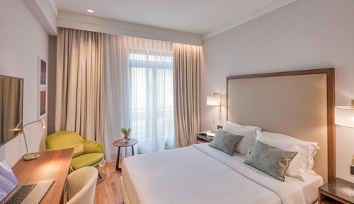 Familienzimmer, Verbindungszimmer