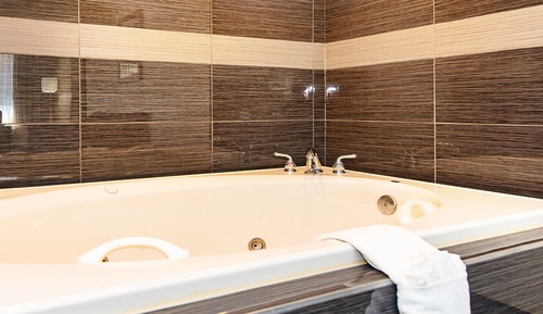 Suite, 1 King-Bett und Schlafsofa, Nichtraucher, Whirlpool