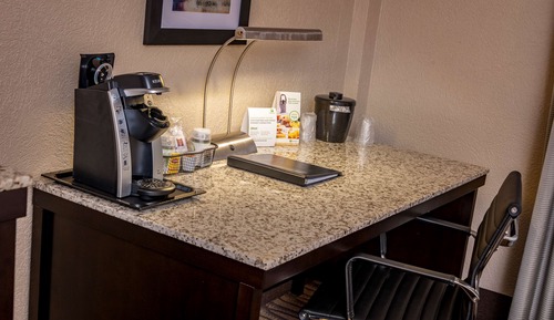 Standardzimmer, 1 King-Bett, Nichtraucher, Kühlschrank