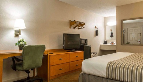 Standardzimmer, 1 King-Bett, Raucher