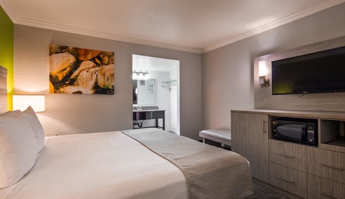 Standard-Studio, 1 King-Bett, Nichtraucher, Kühlschrank und Mikrowelle