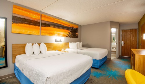 Zimmer, 2 Queen-Betten, Nichtraucher (Dog Friendly)