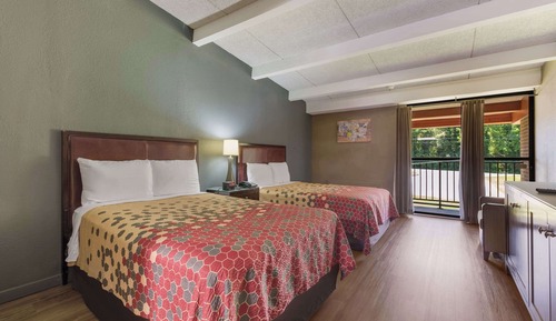 Zimmer, 2 Doppelbetten, barrierefrei, Nichtraucher