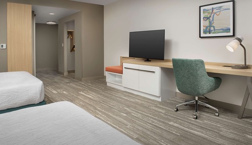 Zimmer, 2 Queen-Betten, barrierefrei (Roll-In Shower)