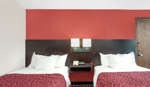 Zimmer, 2 Doppelbetten, barrierefrei, Nichtraucher