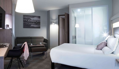 Executive-Doppelzimmer, 1 Queen-Bett und Schlafsofa