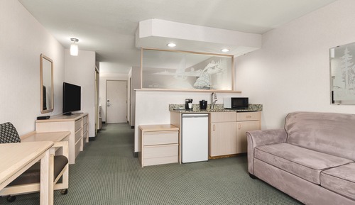 Suite, 1 King-Bett, Nichtraucher (Efficiency)