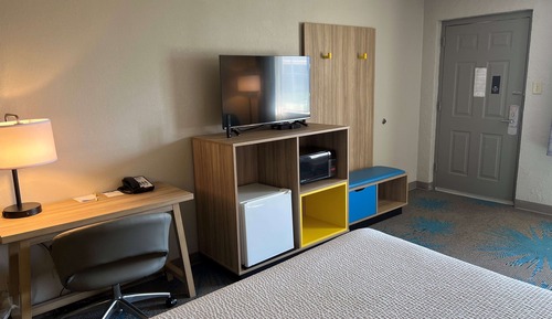 Zimmer, 1 King-Bett, barrierefrei, Nichtraucher (Mobility, Bathtub W/grab Bars)