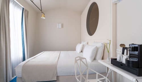 Dreibettzimmer