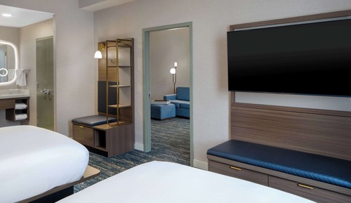 Suite, 2 Doppelbetten (Falls)