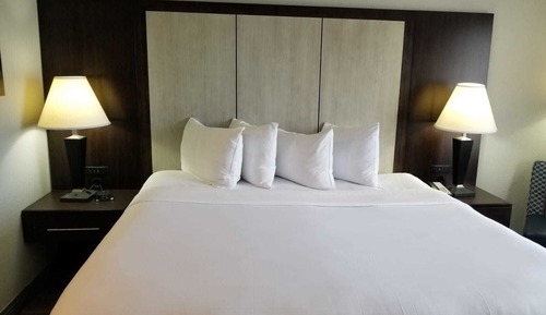 Premium-Zimmer, 1 King-Bett, Nichtraucher