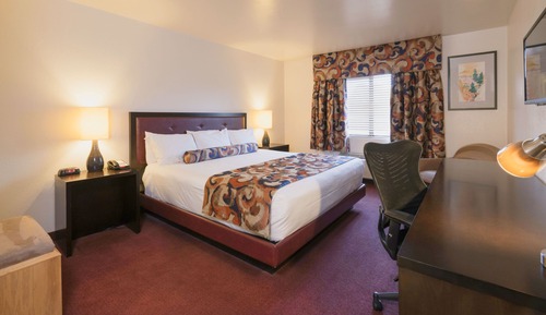 Suite, 1 King-Bett und Schlafsofa