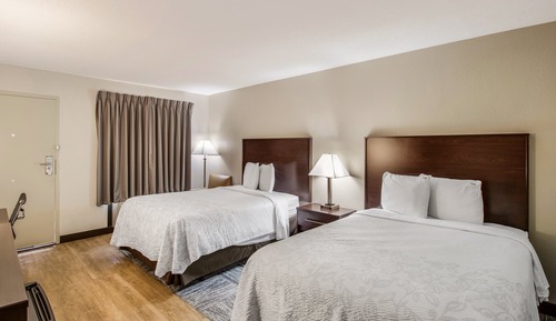 Deluxe-Zimmer, 2 Doppelbetten, barrierefrei (Roll-In Shower, Smoke Free)