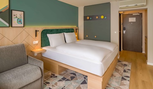 Zimmer, 1 King-Bett, Kochnische