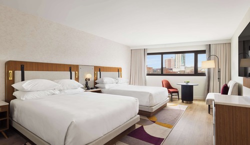 Zimmer, 2 Queen-Betten