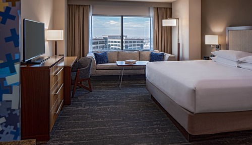 Zimmer, 1 King-Bett (High Floor)