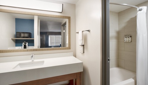 Suite, 2 Queen-Betten, Poolblick