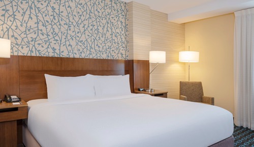 Zimmer, 1 King-Bett (Mobility/Hearing Accessible, Tub)