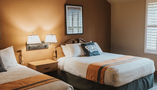 Standardzimmer, 2 Queen-Betten