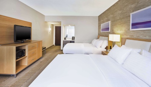 Zimmer, 2 Queen-Betten, Stadtblick