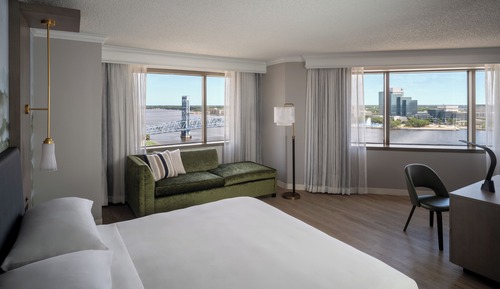 Zimmer, 1 King-Bett, Stadtblick, Eckzimmer