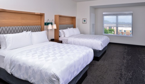 Standardzimmer, 2 Queen-Betten, barrierefrei (Mobility, Roll-In Shower)