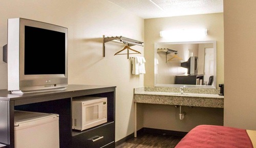 Zimmer, 1 Queen-Bett, barrierefrei, Raucher