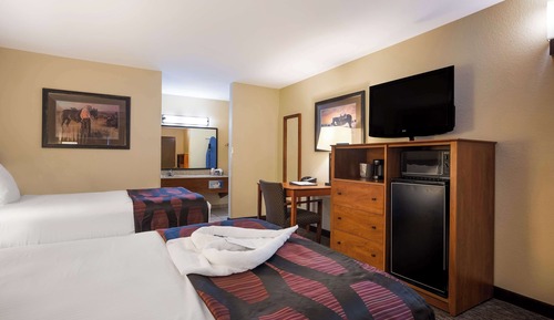 Standardzimmer, 2 Queen-Betten, Nichtraucher, Kühlschrank und Mikrowelle