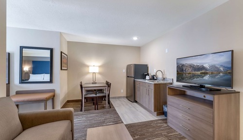 Suite, 1 King-Bett, Nichtraucher, Kochnische (with Sofabed)