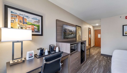 Standardzimmer, 2 Queen-Betten, Nichtraucher, Kühlschrank und Mikrowelle