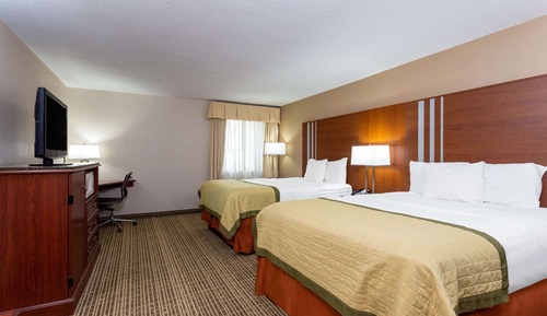 Doppelzimmer, 2 Doppelbetten