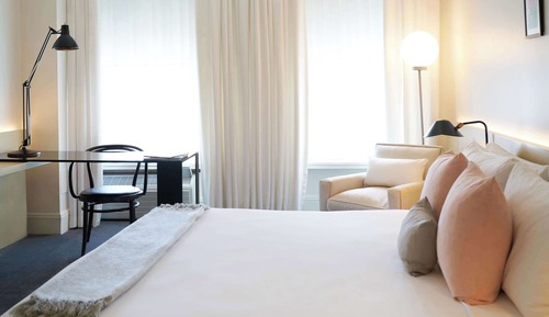 Standardzimmer, 1 Queen-Bett, barrierearme Badewanne