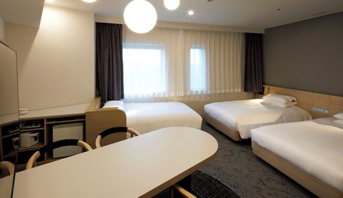 Design-Dreibettzimmer, Nichtraucher (Style, Main Bldg)