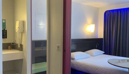 Standardzimmer, 1 Doppelbett und Schlafsofa